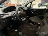 Usata Peugeot 208 2017 Grigio Utilitaria
