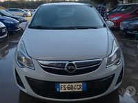 Usata Opel Corsa Edition 85 CV (62 kW) 2013 Bianco Utilitaria