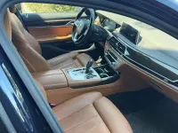 Usata BMW 740 Luxury Line 258 CV (189 kW) 2016 Blu Berlina