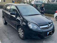 Usata Opel Zafira 150 CV (110 kW) 2012 Nero Monovolume