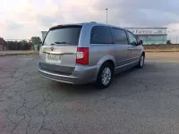 Usata Lancia Voyager Platinum 177 CV (130 kW) 2014 Grigio Monovolume