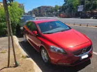 Usata Volvo V40 120 CV (88 kW) 2018 Rosso Berlina