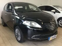 Usata Lancia Ypsilon Platinum 86 CV (63 kW) 2013 Nero Utilitaria