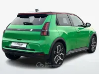 Usata Renault 5 E-Tech Komfort 110 kW (150 CV) 2025 Verde Berlina
