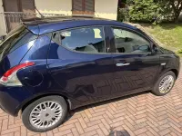 Usata Lancia Ypsilon 69 CV (50 kW) 2016 Bluazzurro Utilitaria