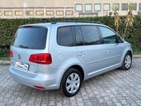 Usata VW Touran 105 CV (77 kW) 2011 Grigio Monovolume
