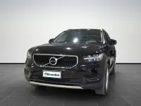 Usata Volvo XC40 Momentum 129 CV (94 kW) 2022 Nero SUV