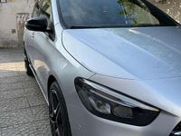 Usata Mercedes B200 150 CV (110 kW) 2019 Argento Monovolume
