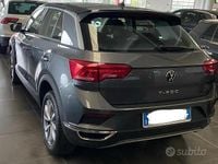 Usata VW T-Roc Style 110 CV (80 kW) 2021 Grigio SUV