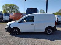 Usata Renault Kangoo Edition One 95 CV (69 kW) 2022 Bianco pastello Monovolume
