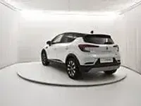 Usata Renault Captur Techno 143 CV (105 kW) 2023 Bianco SUV