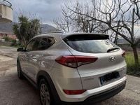 Usata Hyundai Tucson Xpossible 116 CV (85 kW) 2016 Argento SUV