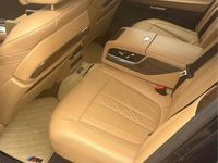 Usata BMW 750 M Performance 450 CV (330 kW) 2018 Berlina