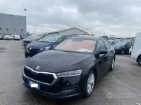 Käytetty Skoda Octavia Style 150 HP (110 kW) 2023 Musta Sedan