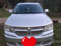 Usata Dodge Journey 140 CV (102 kW) 2010 Grigio SUV