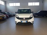 Usata Fiat Doblò Lounge 120 CV (88 kW) 2019 Bianco Monovolume