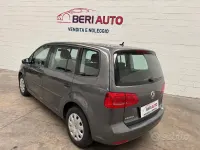 Usata VW Touran 105 CV (77 kW) 2011 Grigio Monovolume