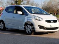 Usata Kia Venga Active 90 CV (66 kW) 2013 Bianco Utilitaria