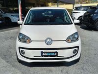 Begagnad VW up! high up! 75 HK (55 kW) 2012 Vit Halvkombi