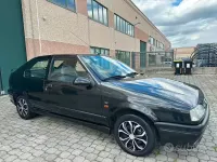 Usata Renault 19 LIMITED 108 CV (79 kW) 1995 Nero Coupé