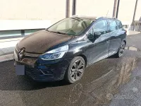 Usata Renault Clio 90 CV (66 kW) 2018 Nero Station wagon