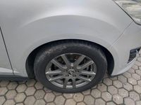 Usata Ford Grand C-Max 116 CV (85 kW) 2011 Argento Monovolume