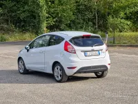 Gebraucht Ford Fiesta ST-Line 75 PS (55 kW) 2017 Weiß Kleinwagen
