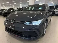 Usata VW Golf VIII R-line 131 CV (96 kW) 2024 Grigio Berlina