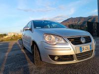 Usata VW Polo Comfortline 69 CV (50 kW) 2008 Argento Utilitaria