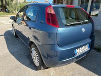 Usata Fiat Grande Punto 74 CV (54 kW) 2007 Blu Utilitaria