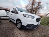 Usata Ford Tourneo Courier 75 CV (55 kW) 2018 Bianco Monovolume