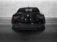 Usata Alfa Romeo Giulia Quadrifoglio 519 CV (381 kW) 2023 Nero metallizzato Berlina