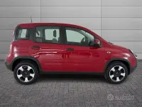 Usata Fiat Panda Cross Cross 69 CV (50 kW) 2022 Rosso Utilitaria