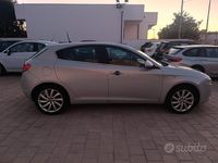Usata Alfa Romeo Giulietta 120 CV (88 kW) 2014 Grigio Utilitaria