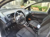 Usata Ford B-MAX 75 CV (55 kW) 2017 Grigio Monovolume