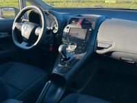 usata Toyota Auris 1.4 D-4D 5 porte