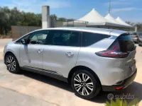 Usata Renault Espace 160 CV (117 kW) 2017 Grigio Monovolume