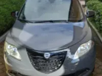 Usata Lancia Ypsilon 69 CV (50 kW) 2015 Grigio Utilitaria