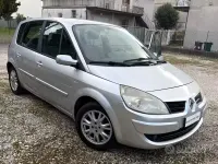 Usata Renault Scenic E-Tech 102 CV (75 kW) 2008 Grigio Monovolume