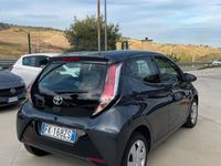 usata Toyota Aygo 1.0 VVT-i 69 CV 5 porte x-business