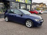 Usata VW Golf VIII Life 116 CV (85 kW) 2021 Blu Berlina