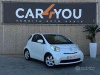 Begagnad Toyota iQ 68 HK (50 kW) 2009 Vit Halvkombi