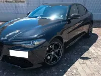 Usata Alfa Romeo Giulia Estrema 211 CV (155 kW) 2023 Nero Berlina