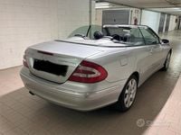 Usata Mercedes CLK200 163 CV (119 kW) 2006 Grigio Cabrio