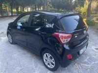 Usata Hyundai i10 66 CV (48 kW) 2016 Nero Utilitaria