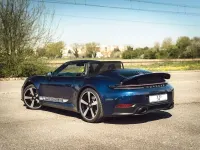 Usata Porsche 911 Carrera Cabriolet 394 CV (289 kW) 2024 Blu/azzurro Cabrio