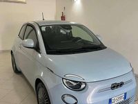 Usata Fiat 500e Icon 42 kW (58 CV) 2020 Azzurro Utilitaria