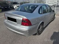 Usata Opel Vectra 101 CV (74 kW) 2000 Grigio Berlina
