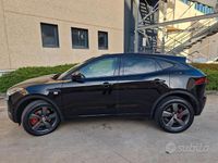 Begagnad Jaguar E-Pace R-Dynamic 200 HK (147 kW) 2019 Svart SUV