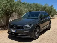 Usata VW Tiguan Life 150 CV (110 kW) 2022 Grigio SUV